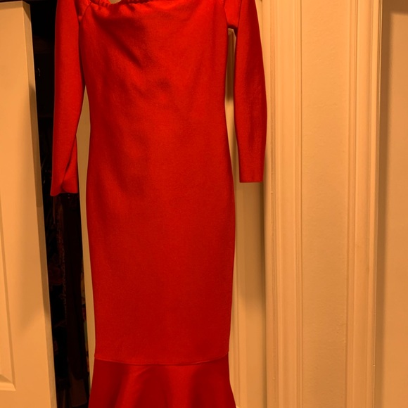 Red spandex bodycon dress - Picture 3 of 3